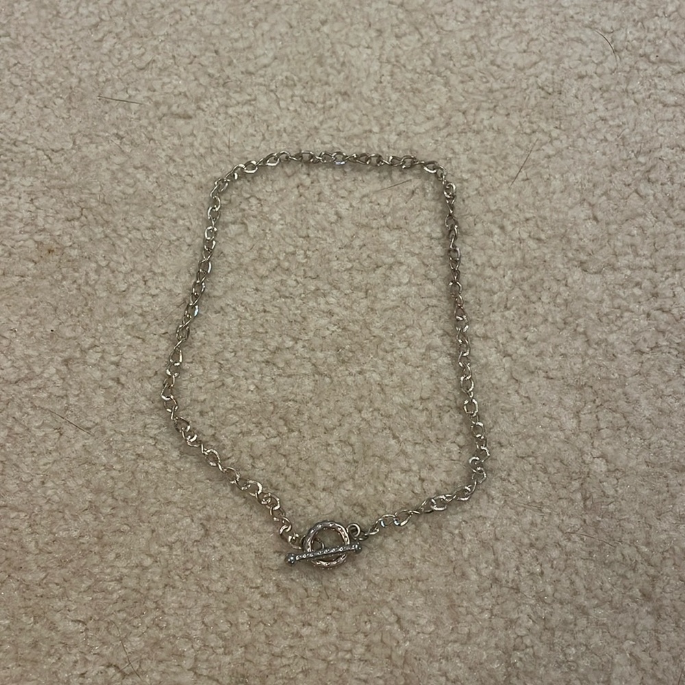 Cute rose gold necklace!